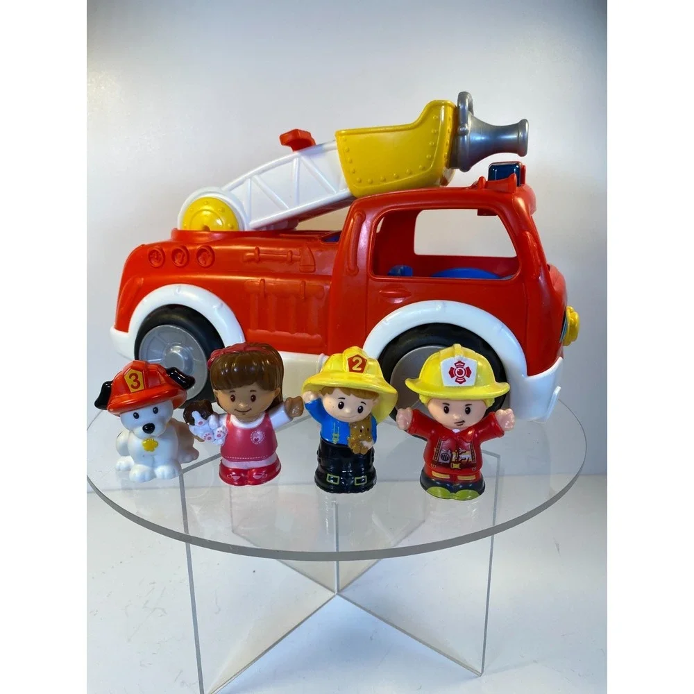 Fisher Price Little People Lift n Lower Fire Truck 3 People & Dog Lights Sounds
